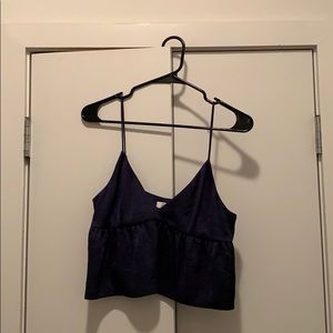 ARITZIA Little Moon cropped satin navy top